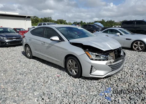 2019 Hyundai Elantra Sel z USA, uszkodzony, nr VIN 5NPD84LF4KH445011